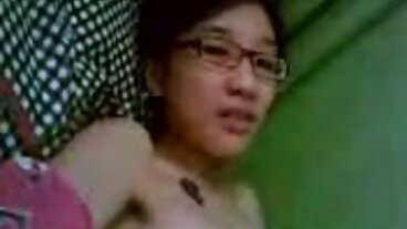 المعهد الروسي: Forbidden threesome with a sexy teenage Kate Rich on جنس عراقي حديث PornHD