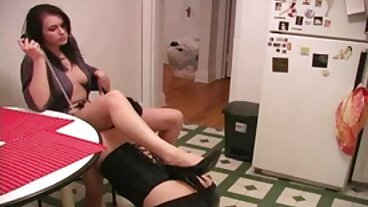 التشيكية الموالية هو سكسي سكسي حديث إيفلين ديلاي يذهب الشرج فجوة