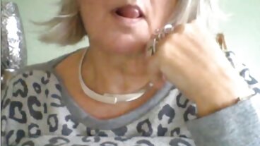 وجدت جبهة مورو شقراء مفلس سكسيحديث نفسها لعبة الصبي للعب بها