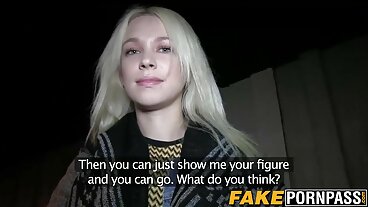 سلاسل وشرج لإثارة مجرفة من سكسي مترجم حديث كريستال الكسيس
