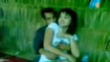 BJ سكسي امريكي حديث RAW: Ashley Aleigh يجعل الأمر سهلاً على PornHD